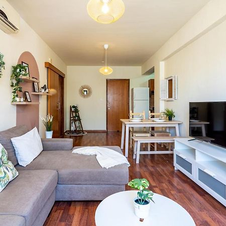 Celine'S 2 Bedrooms Apartment In Larnaca Center エクステリア 写真