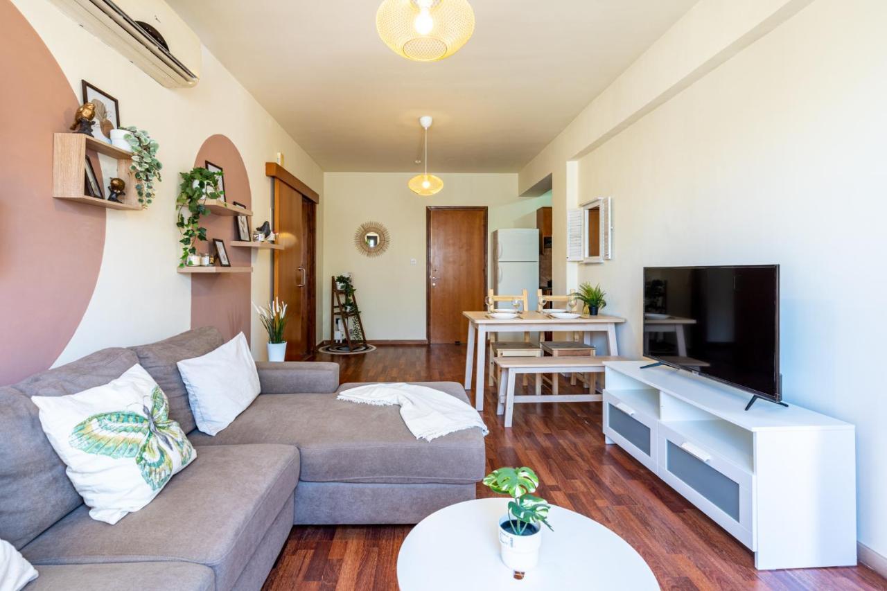 Celine'S 2 Bedrooms Apartment In Larnaca Center エクステリア 写真