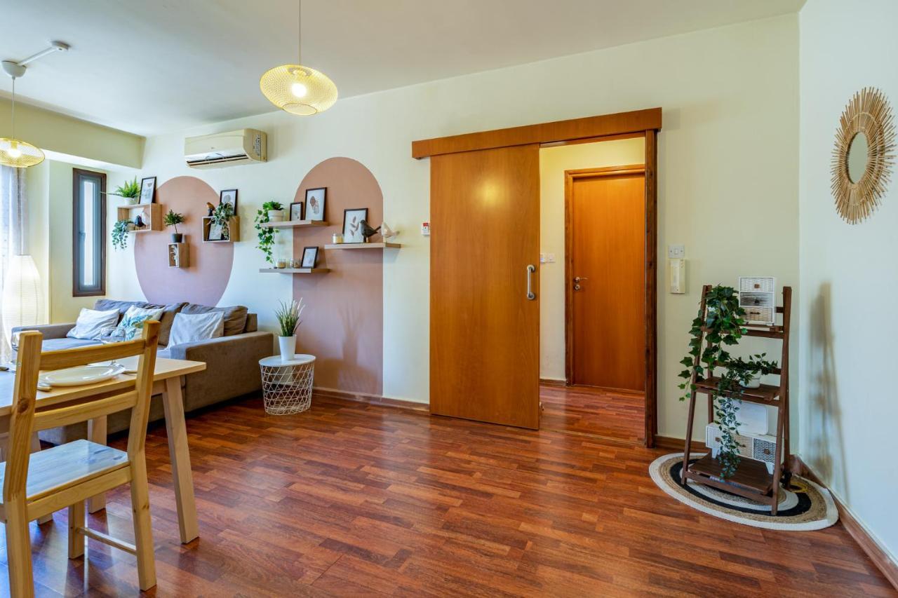Celine'S 2 Bedrooms Apartment In Larnaca Center エクステリア 写真